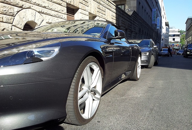 Aston Martin DB9 Volante 2013