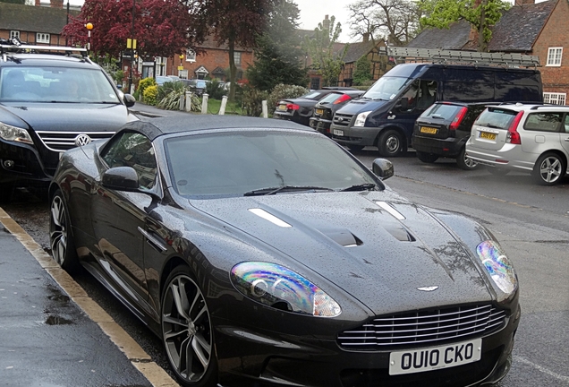 Aston Martin DBS Volante