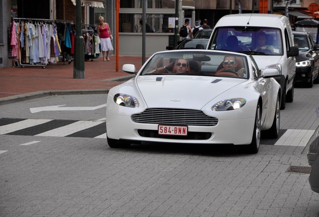 Aston Martin V8 Vantage Roadster