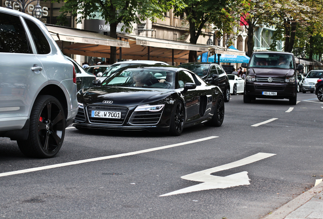 Audi R8 V10 Plus 2013