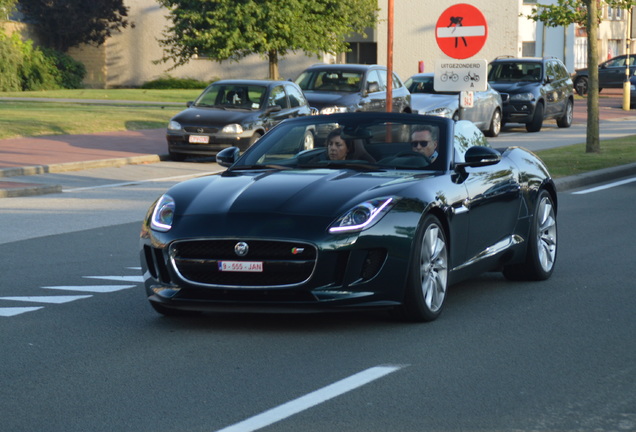 Jaguar F-TYPE S Convertible