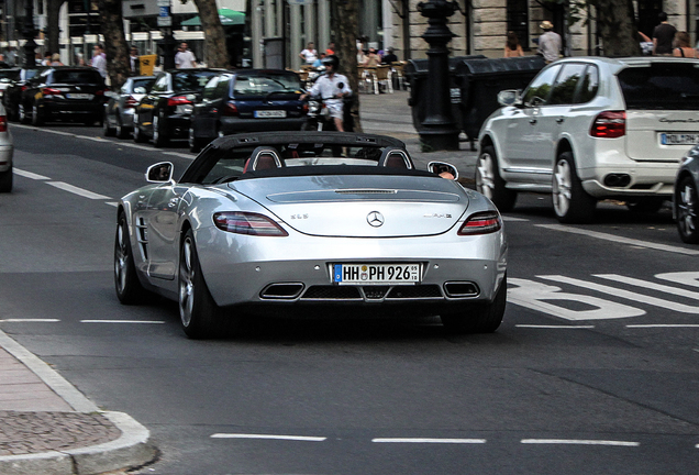 Mercedes-Benz SLS AMG Roadster