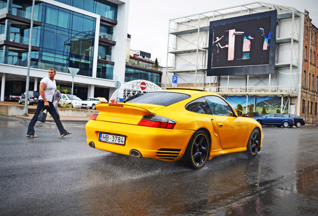 Porsche 996 Turbo