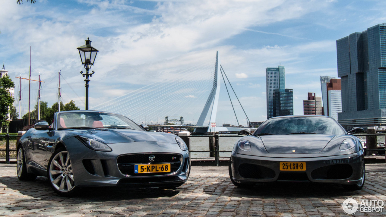 Jaguar F-TYPE S Convertible