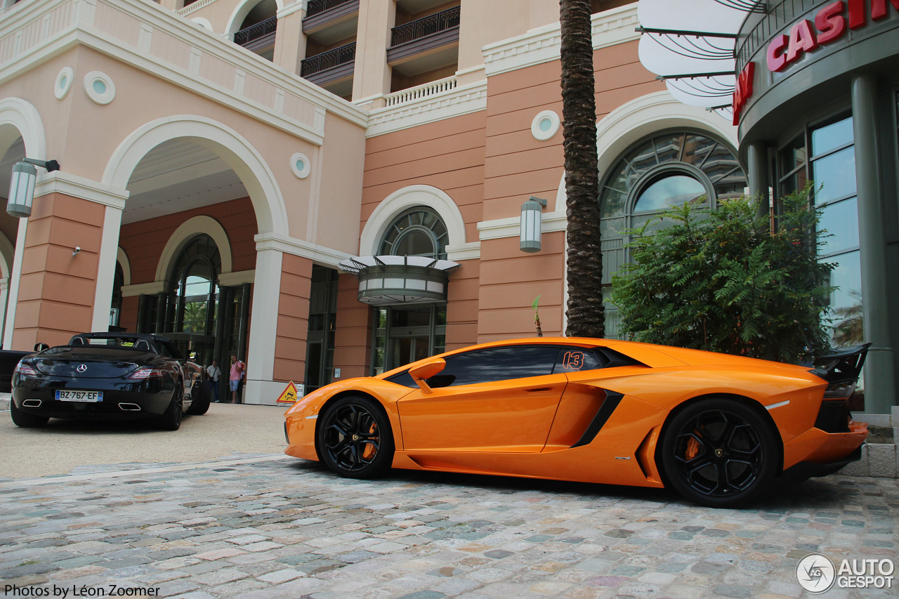 Lamborghini Aventador LP700-4