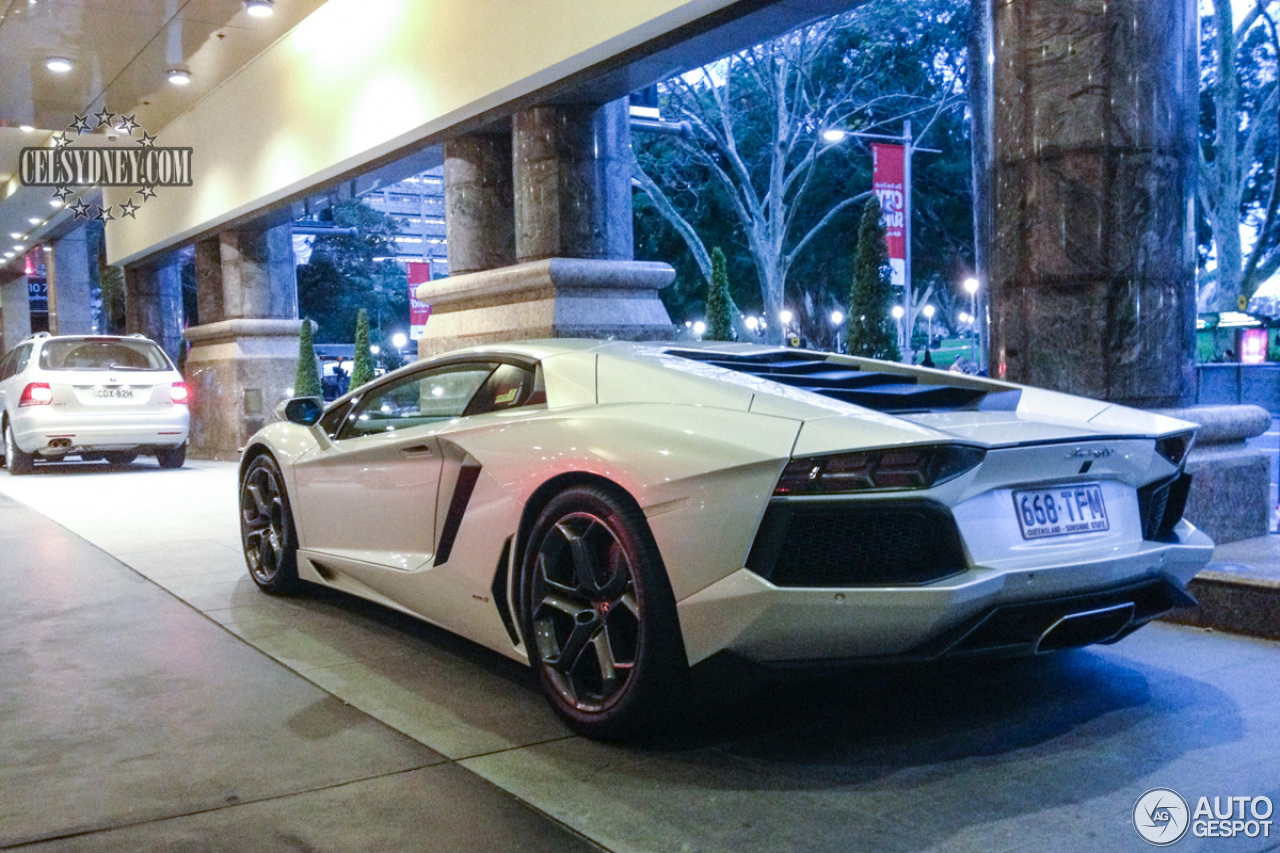 Lamborghini Aventador LP700-4