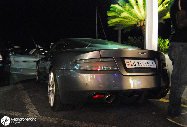 Aston Martin DB9