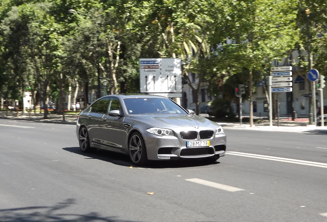 BMW M5 F10 2011