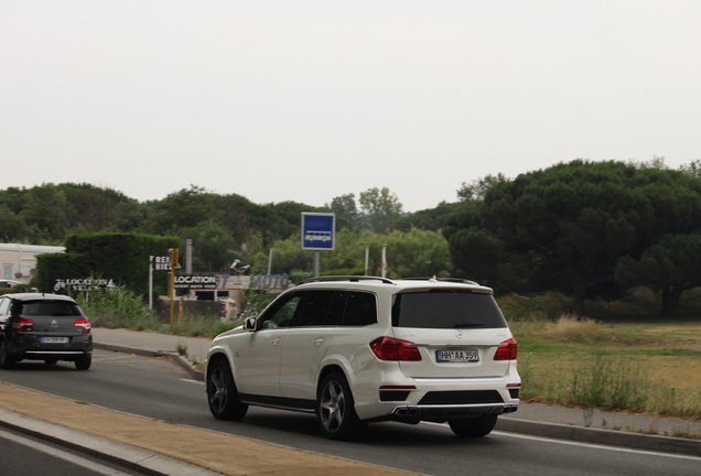 Mercedes-Benz GL 63 AMG X166