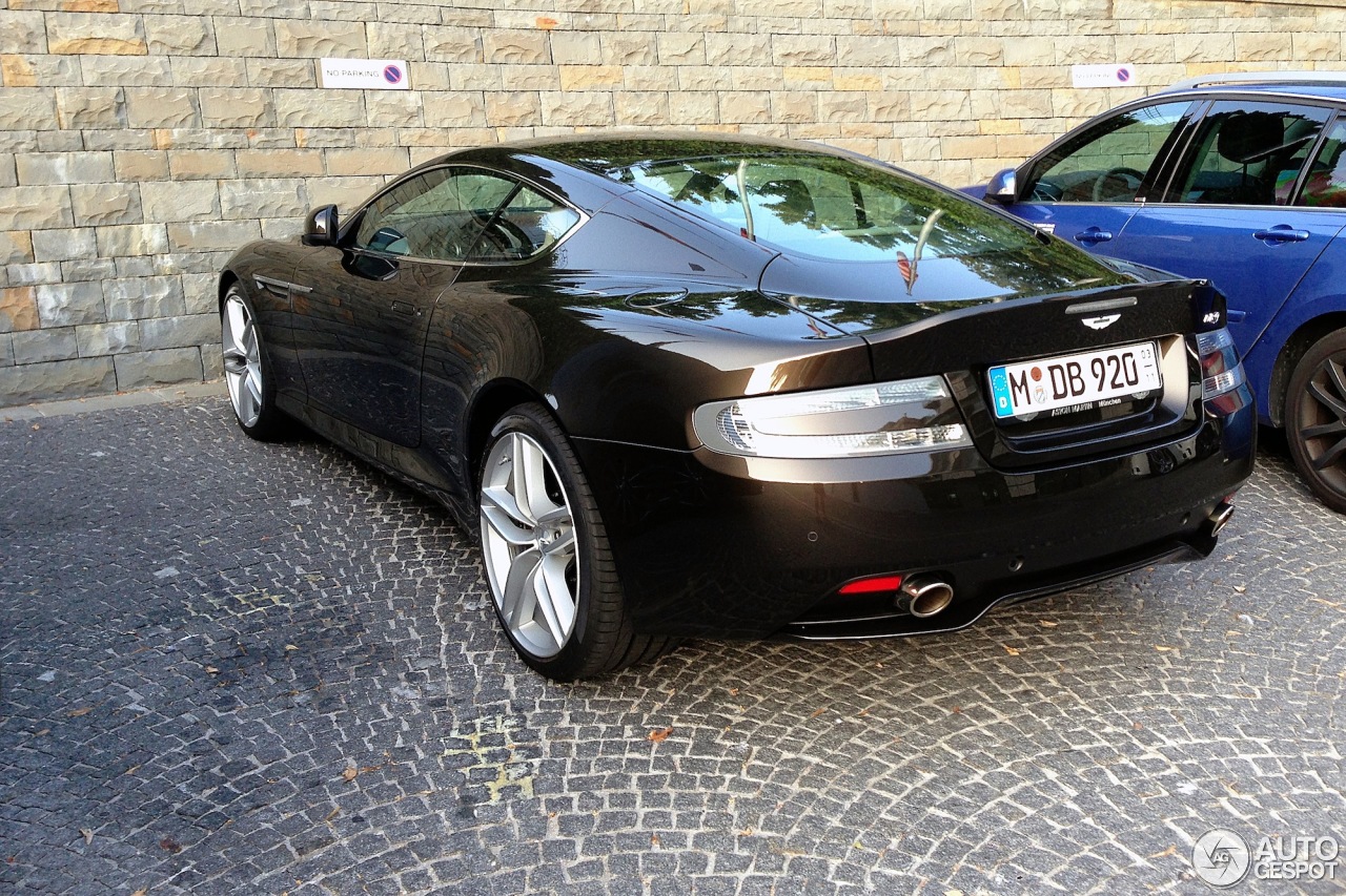 Aston Martin DB9 2013