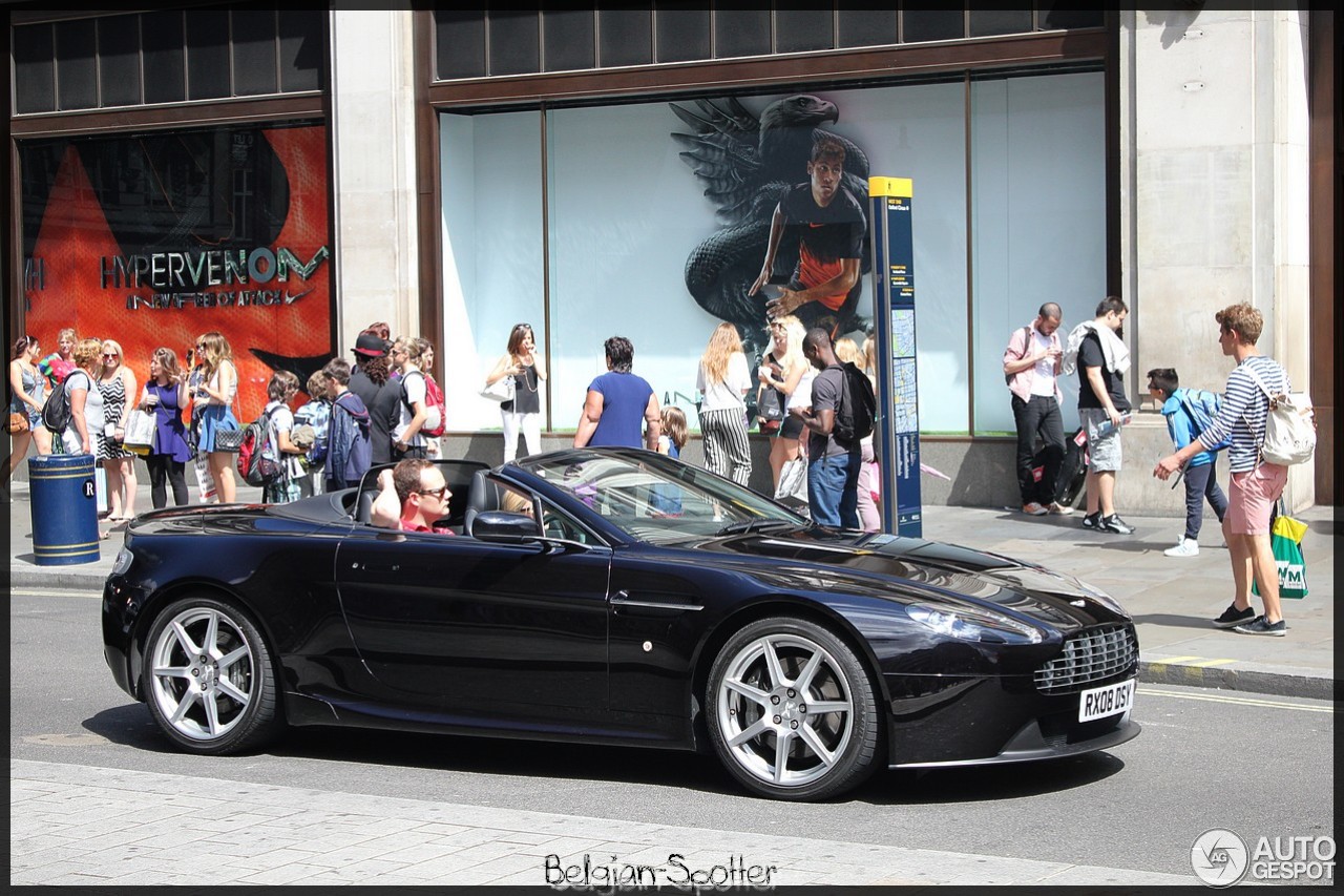 Aston Martin V8 Vantage Roadster 2012