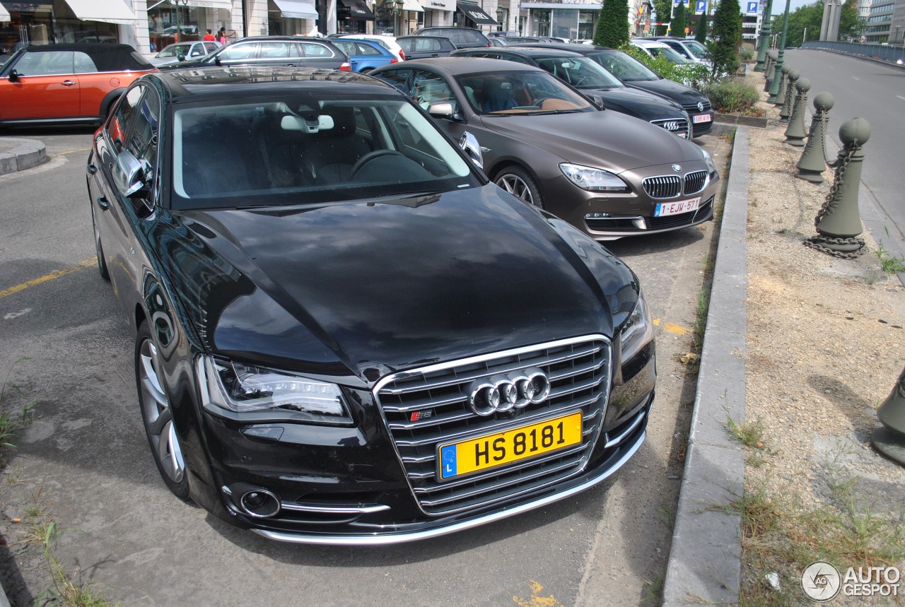 Audi S8 D4