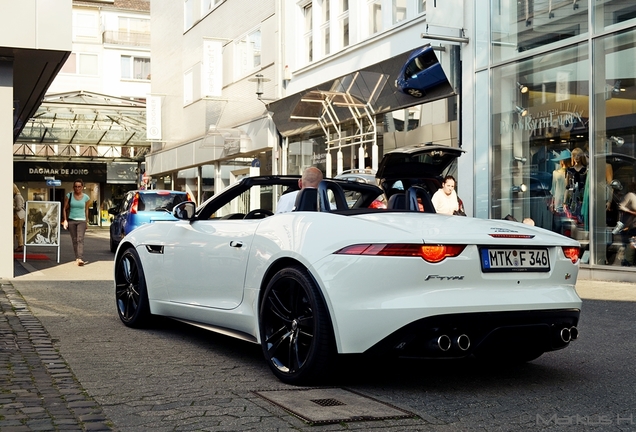 Jaguar F-TYPE S V8 Convertible