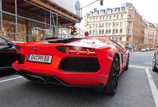 Lamborghini Aventador LP700-4