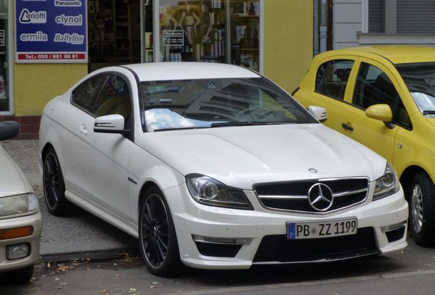 Mercedes-Benz C 63 AMG Coupé