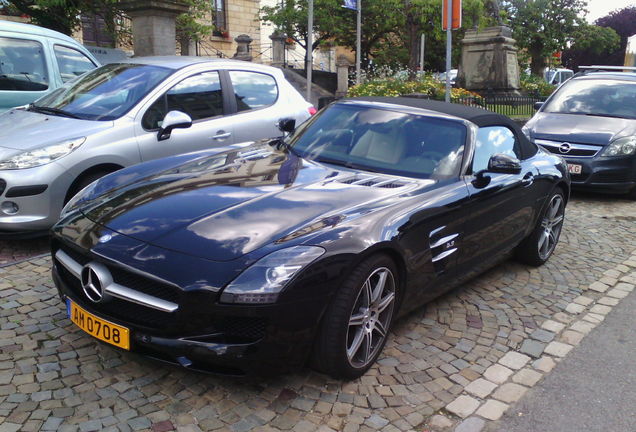 Mercedes-Benz SLS AMG Roadster