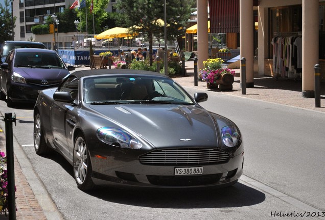 Aston Martin DB9 Volante