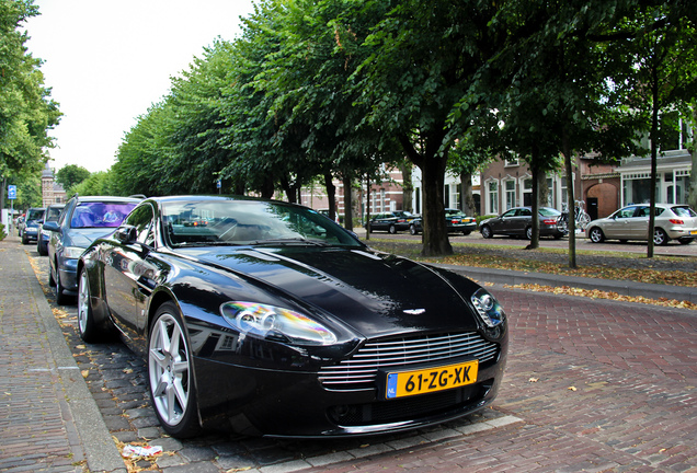 Aston Martin V8 Vantage