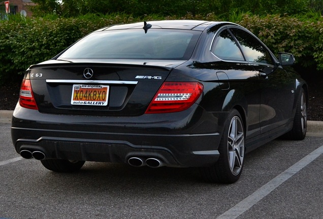 Mercedes-Benz C 63 AMG Coupé