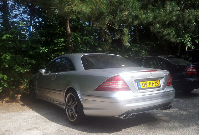 Mercedes-Benz CL 65 AMG C215