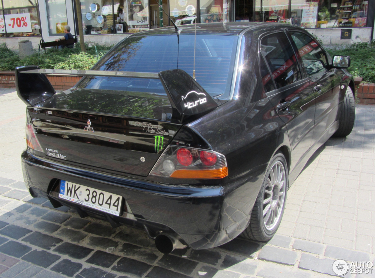 Mitsubishi Lancer Evolution IX