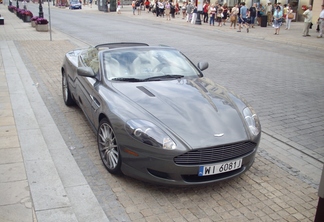 Aston Martin DB9 Volante