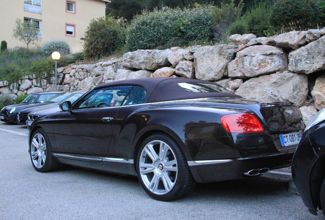 Bentley Continental GTC V8