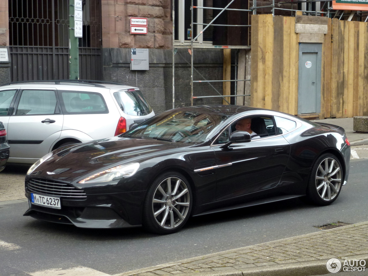 Aston Martin Vanquish 2013