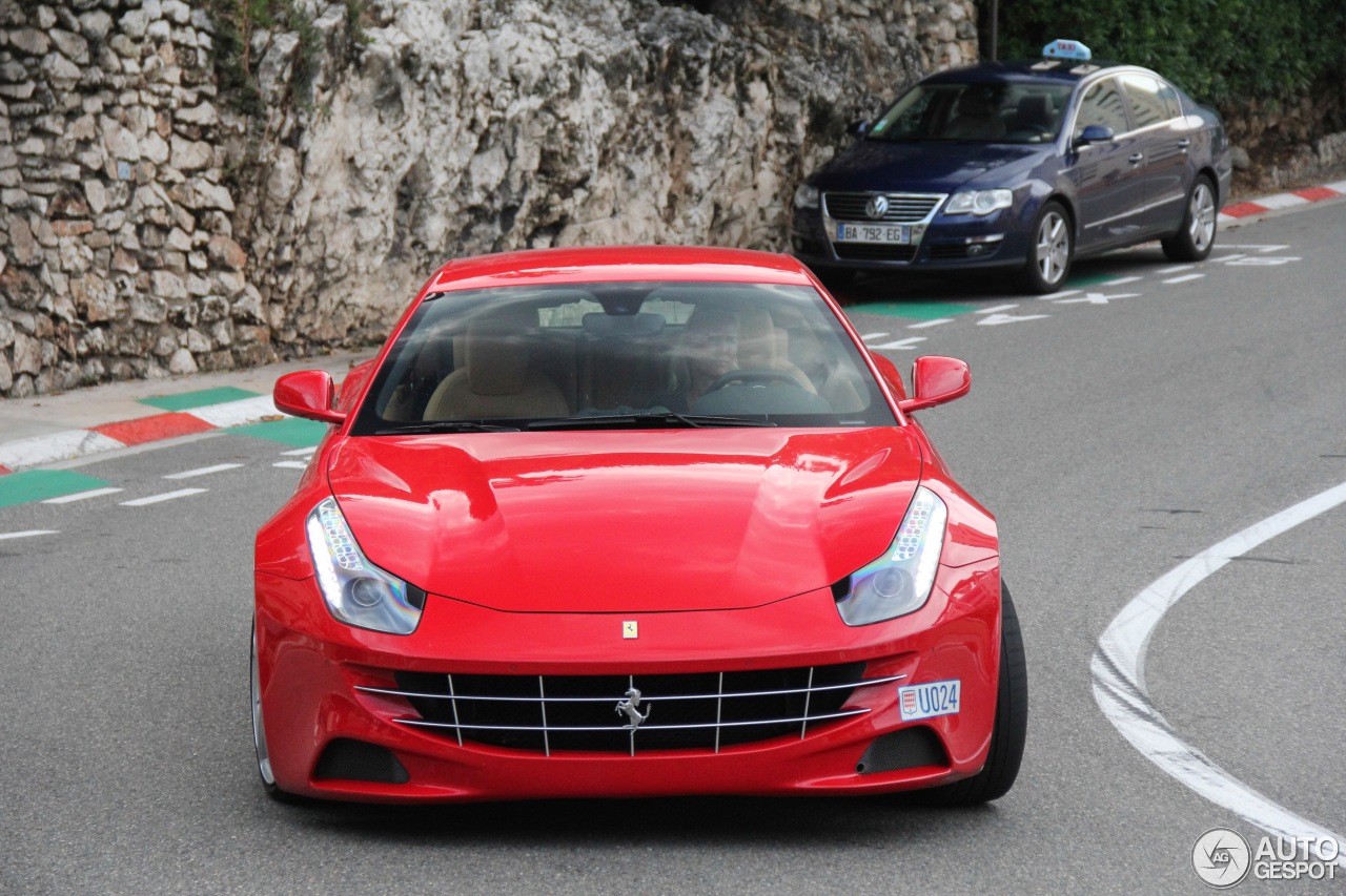 Ferrari FF