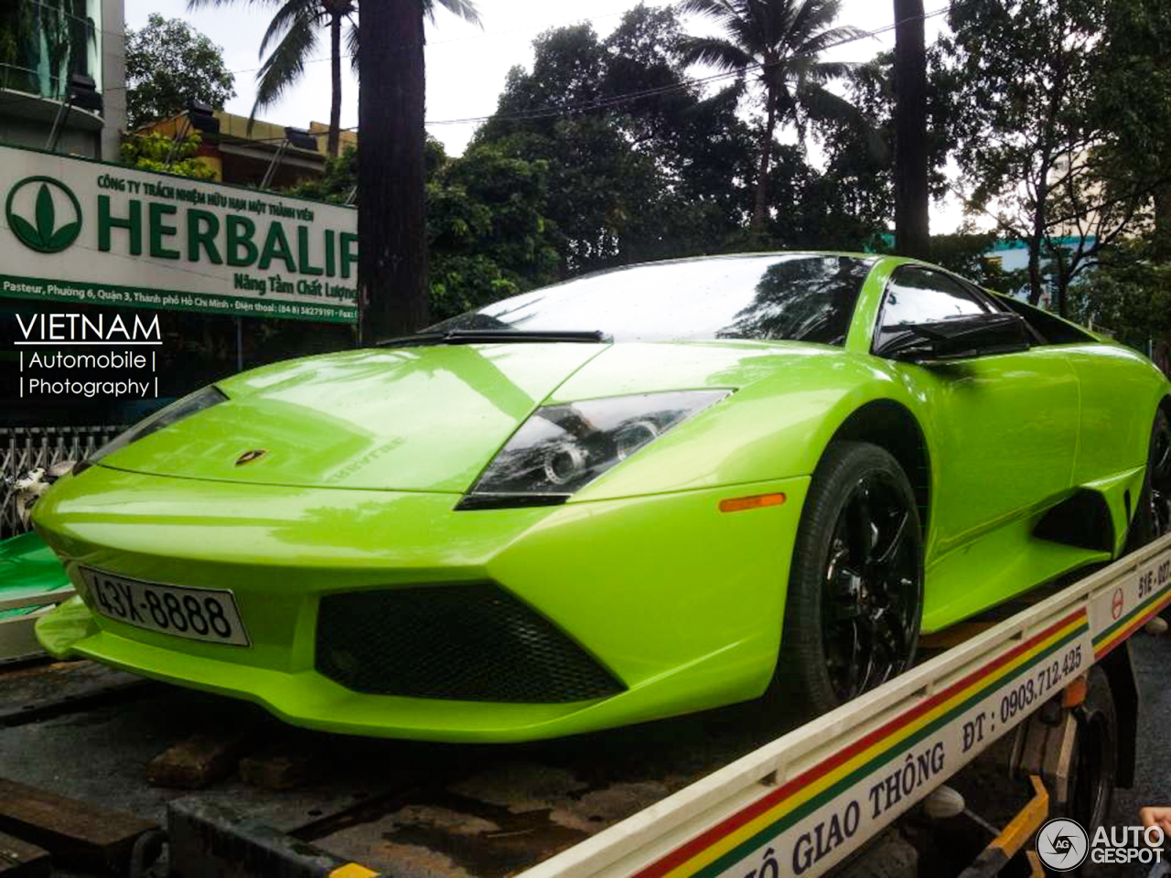 Lamborghini Murciélago LP640