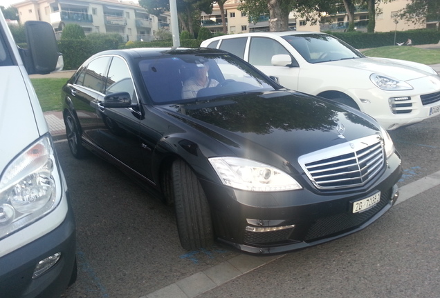 Mercedes-Benz S 63 AMG W221 2010