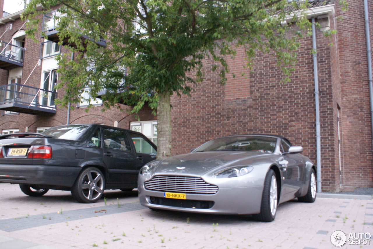 Aston Martin V8 Vantage Roadster