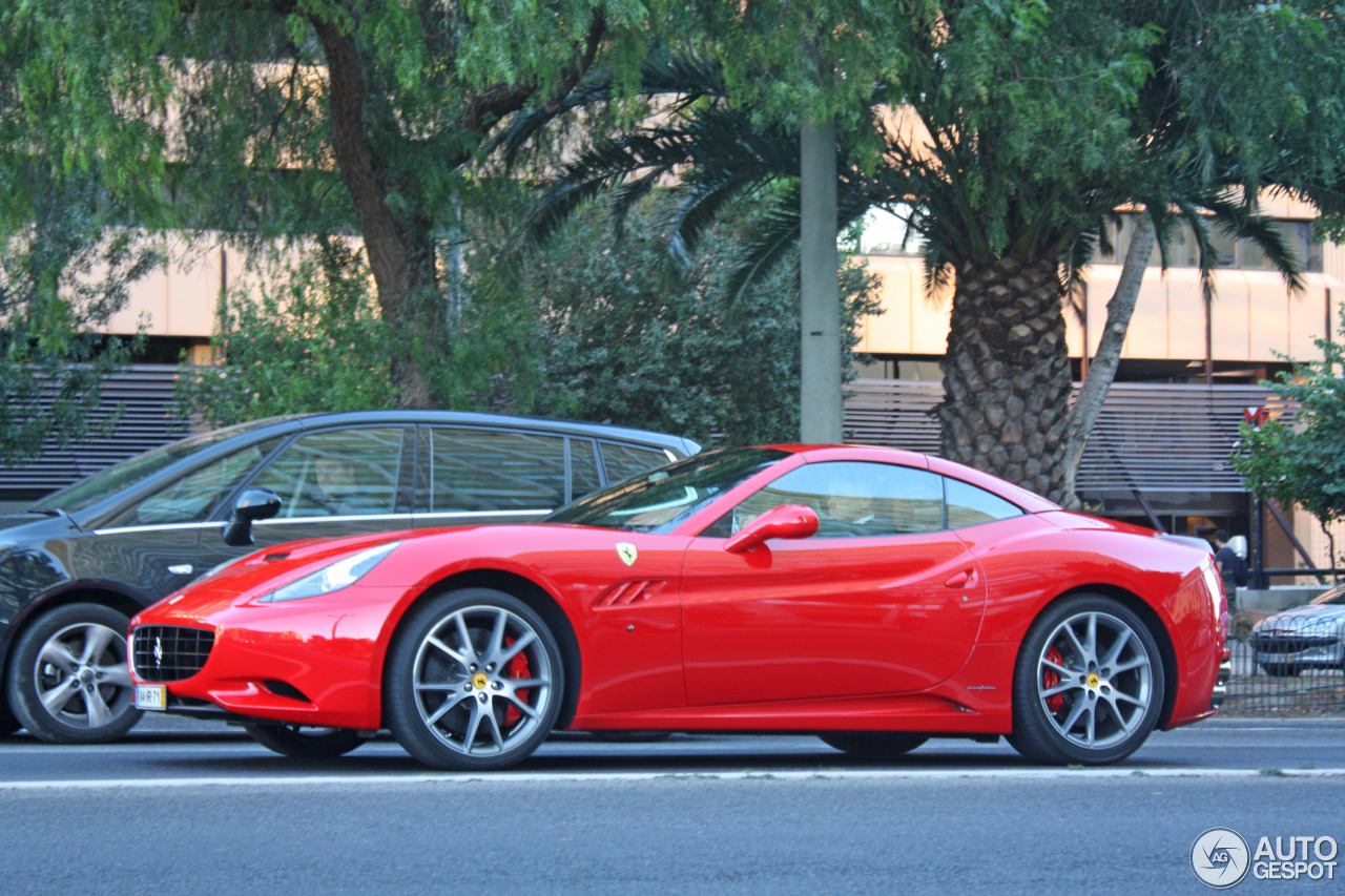 Ferrari California