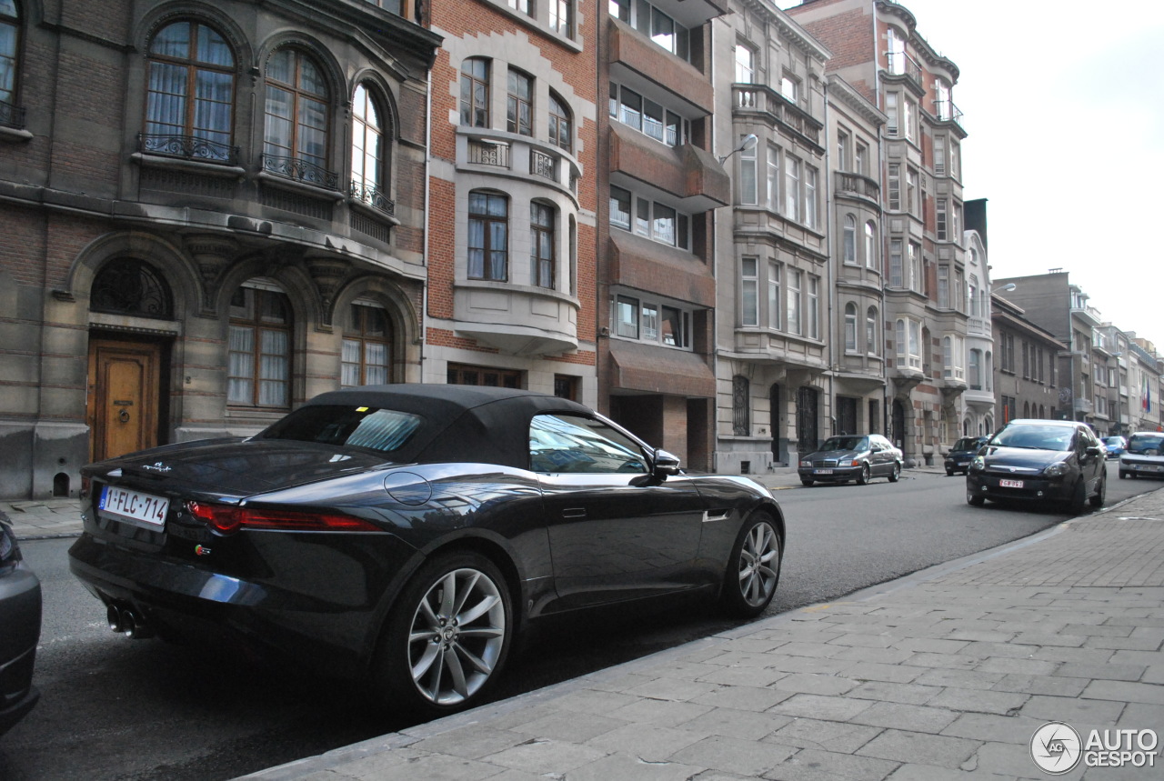 Jaguar F-TYPE S Convertible