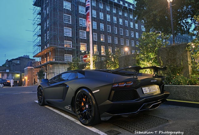 Lamborghini Aventador LP760-2 Oakley Design