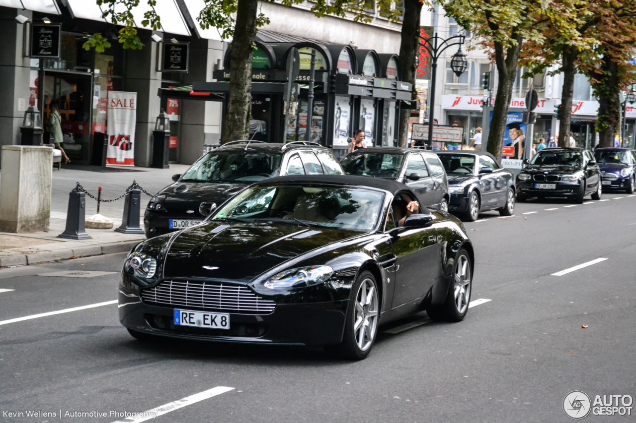 Aston Martin V8 Vantage Roadster