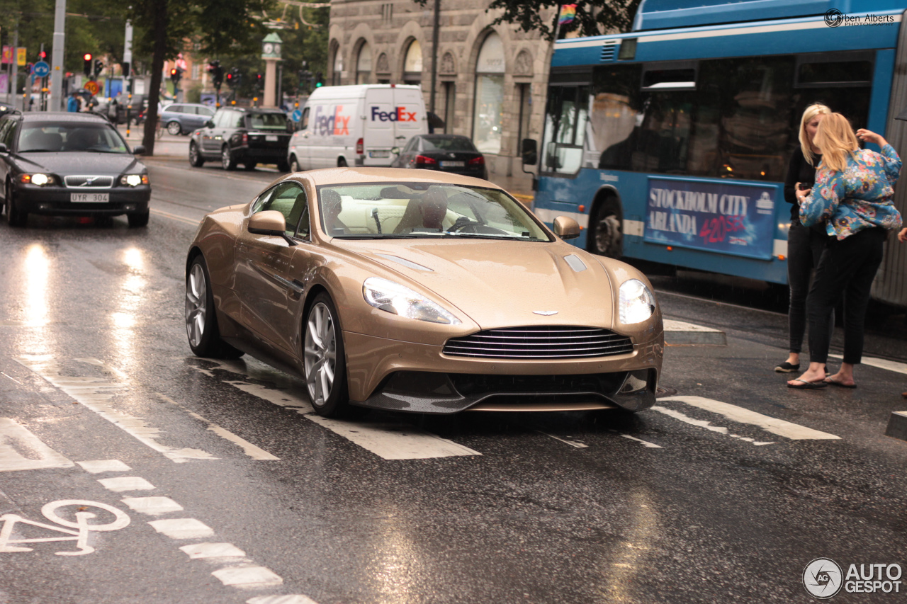 Aston Martin Vanquish 2013