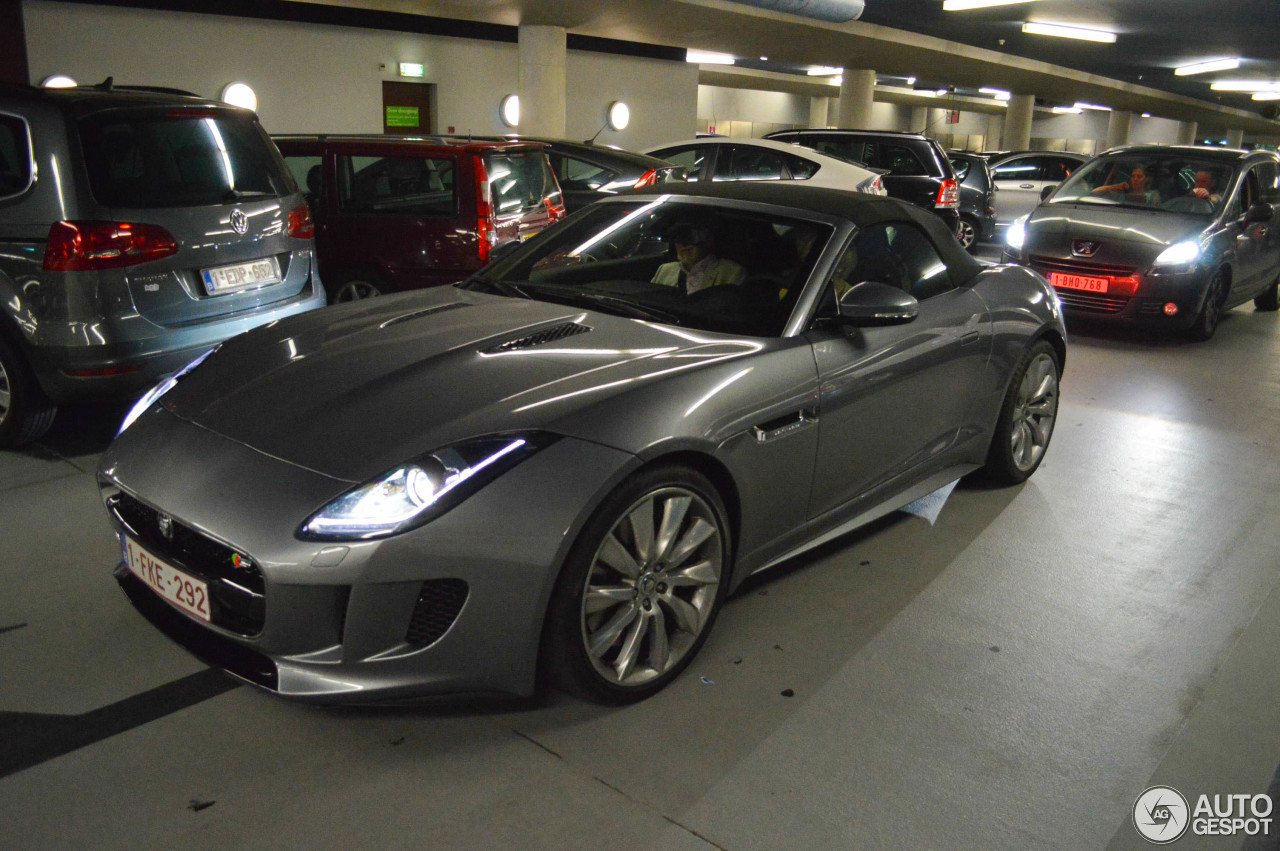 Jaguar F-TYPE S Convertible