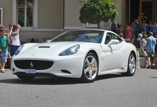 Ferrari California