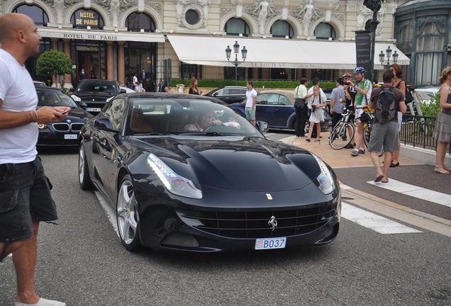 Ferrari FF