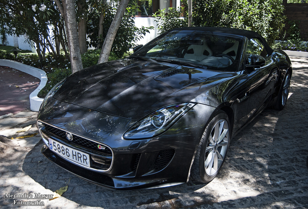 Jaguar F-TYPE S Convertible