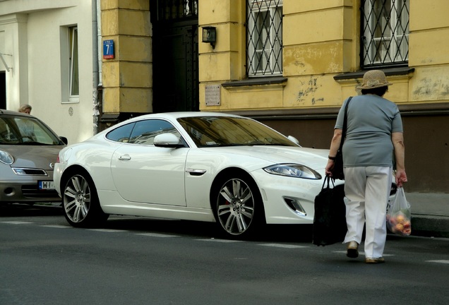 Jaguar XKR 2012