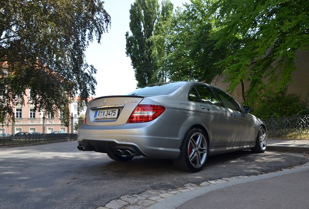 Mercedes-Benz C 63 AMG W204 2012