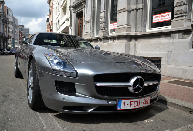 Mercedes-Benz SLS AMG Roadster