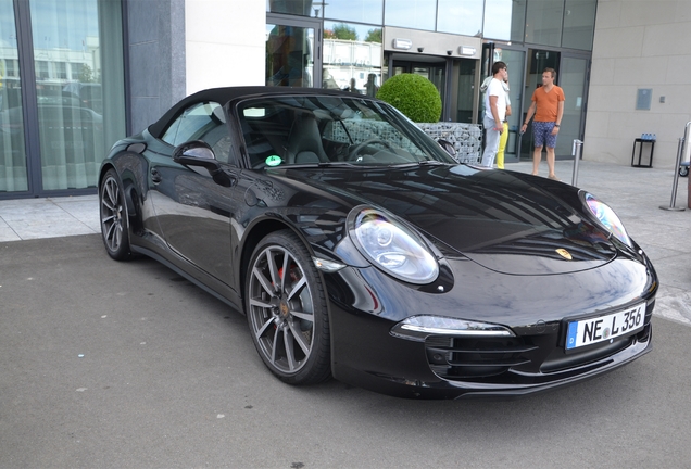 Porsche 991 Carrera 4S Cabriolet MkI