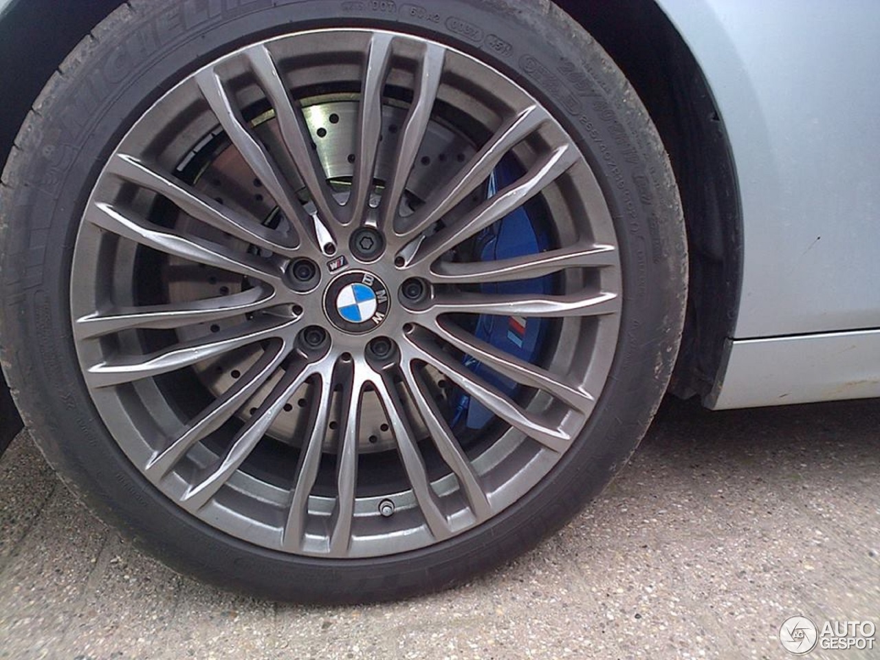 BMW M5 F10 2011