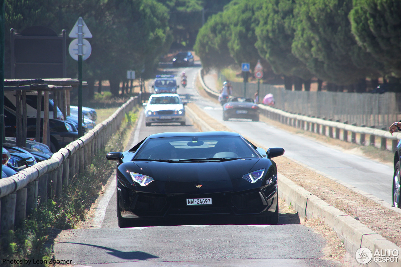 Lamborghini Aventador LP700-4