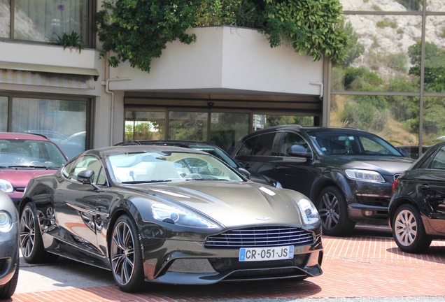 Aston Martin Vanquish 2013