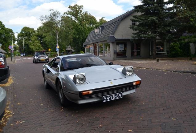 Ferrari 308 GTB Vetroresina