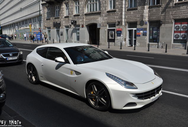 Ferrari FF